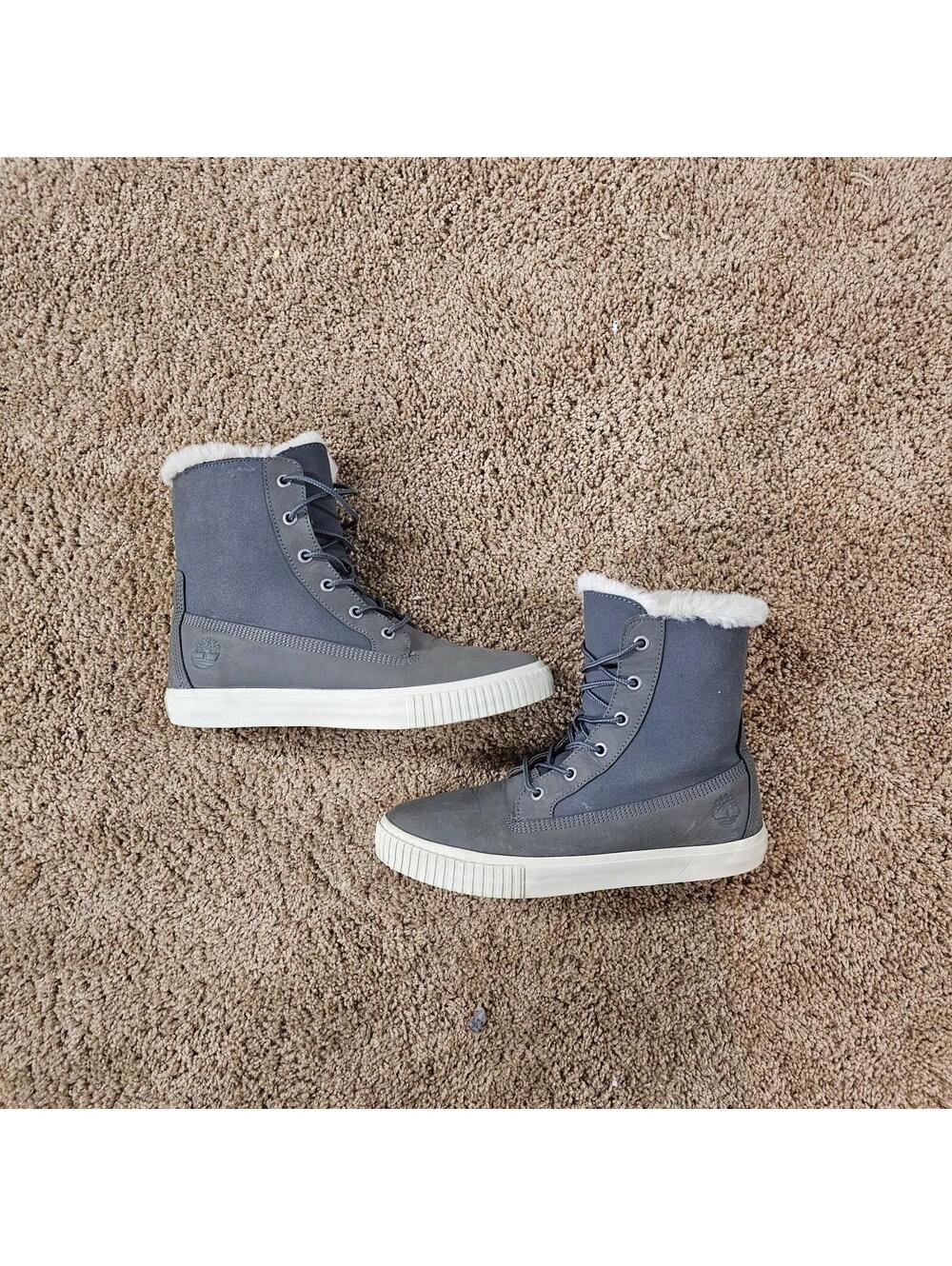 Timberland Skyla Bay Fleece Fold-Down Boots - sz 8.5 US